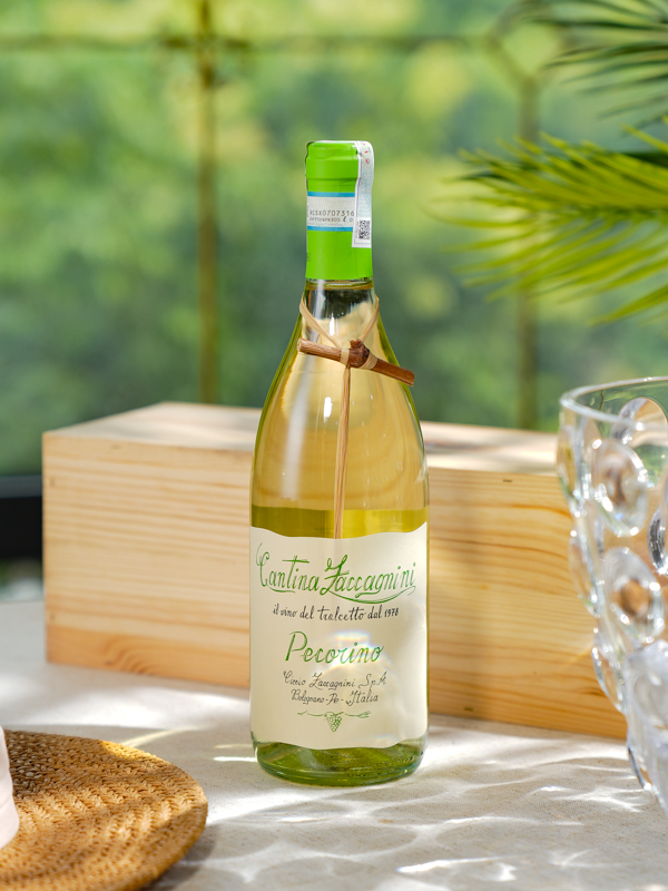 cantina-zaccagnini-pecorino-1
