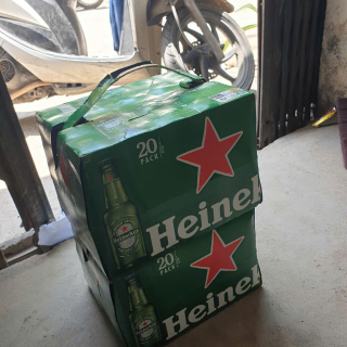 Giao Bia HeneiKen Pháp tại Quận Tây Hồ