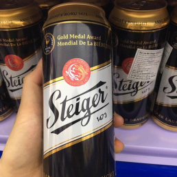 Bia Tiệp đen Steiger 4,5% - Lon 500ml