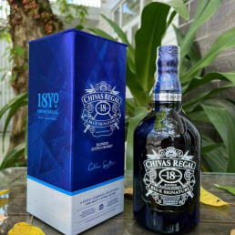 Rượu Chivas 18 Blue Signature 700ml